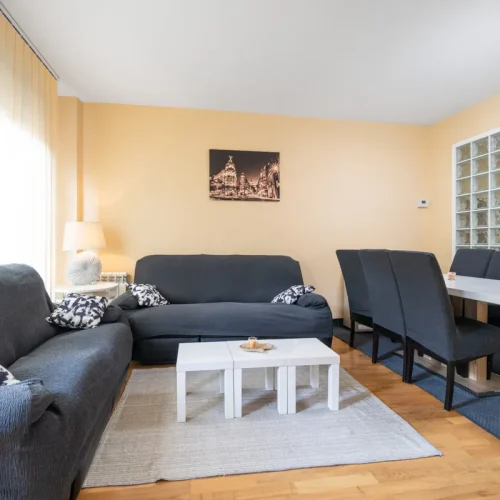 Business Accommodation in Cobeña, Madrid.