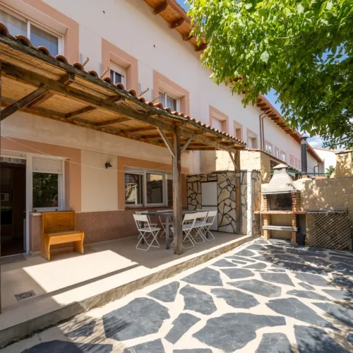 Casa de Alquiler en Torrejón del Rey, Guadalajara.